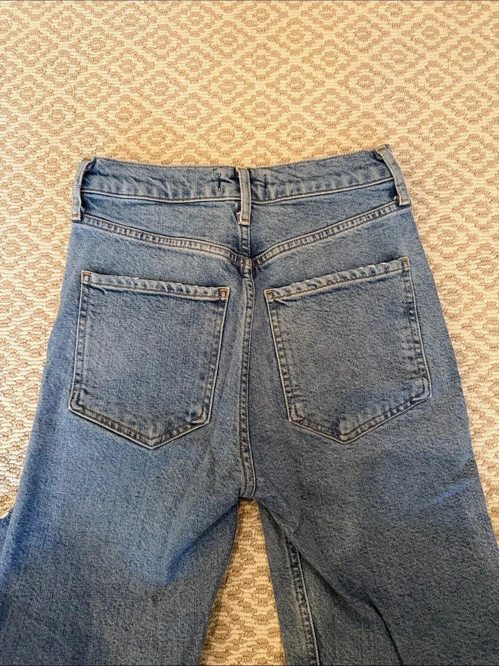 Agolde Riley Ripped Jeans - Picture 3 of 5